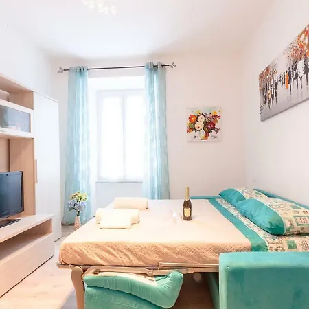 Apartment Bodoni #82 -enjoy Your In The Center Of Rome- Rome
